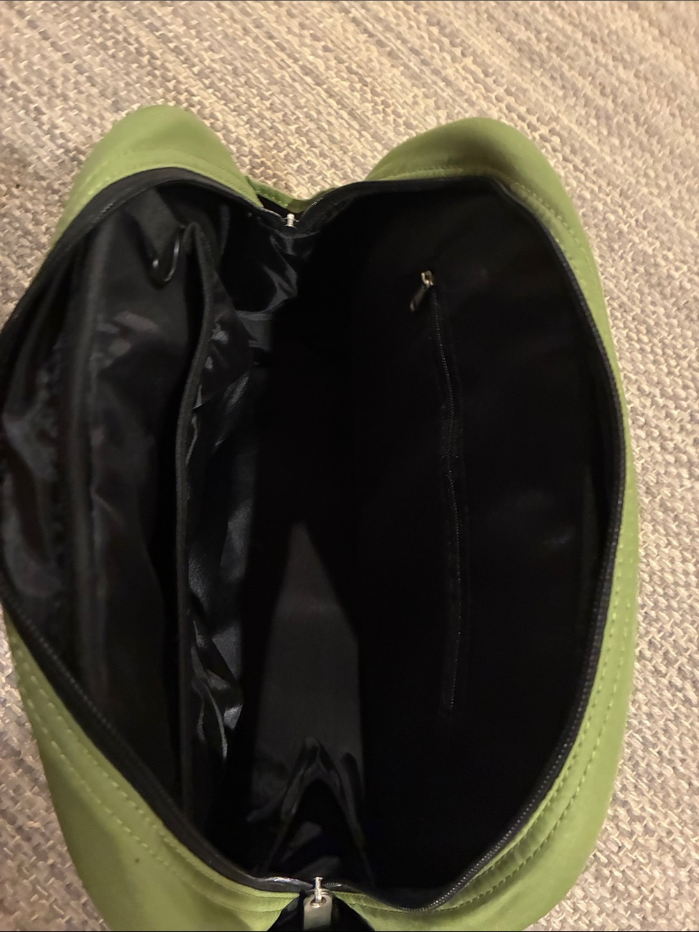 GAIAM Olive Green Quilted Tote - Picture 6 of 8